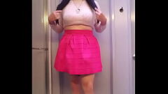 play Tranny Shemale Hyna în Brunette Wig și Mature Talk