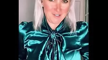 Reproduzir Compilação de blusa de cetim Devondweller