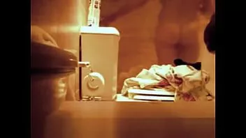 Reproduzir Filmagem de espionagem íntima da minha mãe britânica