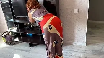 play Das kleid hindert eine reife dame nicht daran, analsex zu haben
