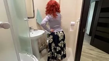 تشغيل وافقت أمي ذات الشعر الأحمر على ممارسة الجنس الشرجي مع ابنها